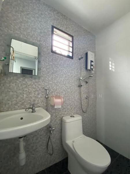 2-storey Terraced House for Sale in Bukit Rimau (Shah Alam) - Kelvin Chen - Bathroom - PropertyGuru.com.my