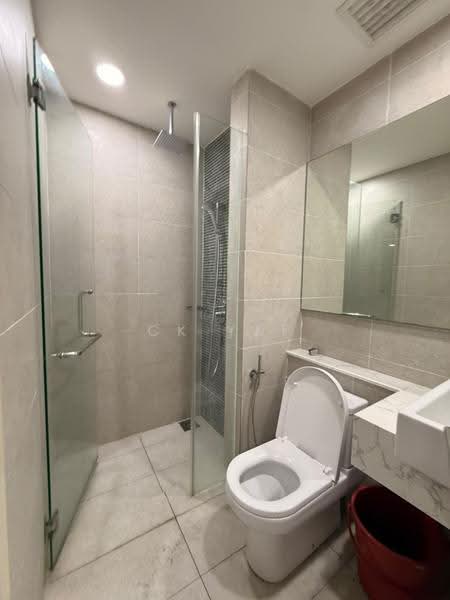 Kediaman Servis untuk Disewa di Ooak Serviced Apartments @ Kiara 163 - CK Yap - Bathroom - PropertyGuru.com.my