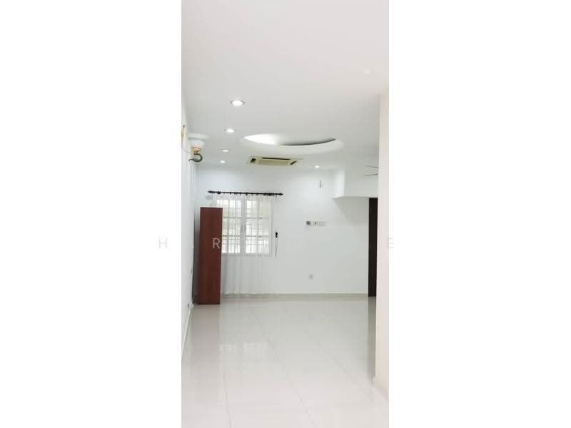 1-storey Terraced House for Sale in Bayan Baru (Penang) - Harold Lee - Living Room - PropertyGuru.com.my