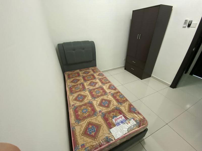 Kediaman Servis untuk Disewa di Wave @ Marina Cove - Jamie Low - Bedroom - PropertyGuru.com.my