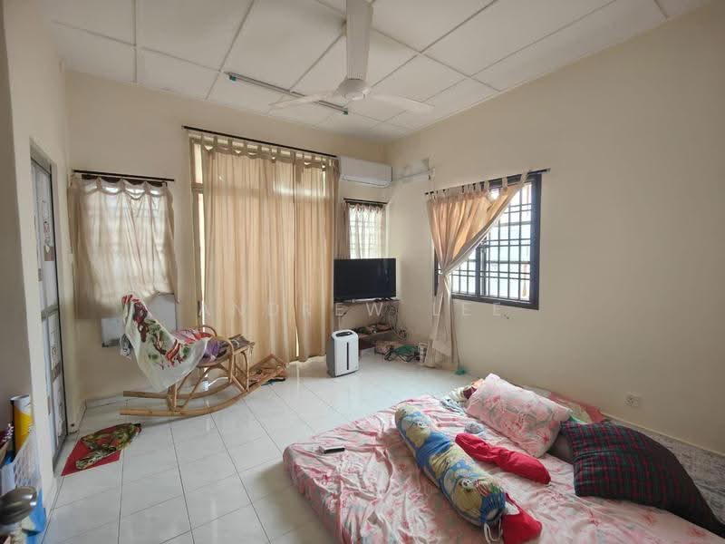 2-storey Terraced House for Sale in Bukit Indah (Iskandar Puteri (Nusajaya)) - Andrew Lee - Living Room - PropertyGuru.com.my