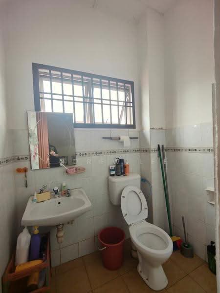 2-storey Terraced House for Sale in Bukit Indah (Iskandar Puteri (Nusajaya)) - Andrew Lee - Bathroom - PropertyGuru.com.my