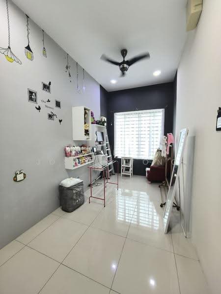 Semi-Detached House for Sale in Taman Kinta Mas (Ipoh) - Joseph Wong - Living Room - PropertyGuru.com.my