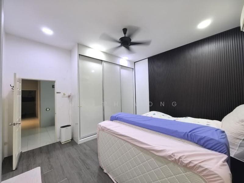 Semi-Detached House for Sale in Taman Kinta Mas (Ipoh) - Joseph Wong - Bedroom - PropertyGuru.com.my