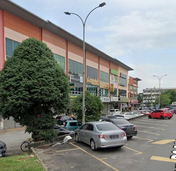 Kedai untuk Dijual di Taman Bukit Serdang (Seri Kembangan) - Chee Meng - PropertyGuru.com.my