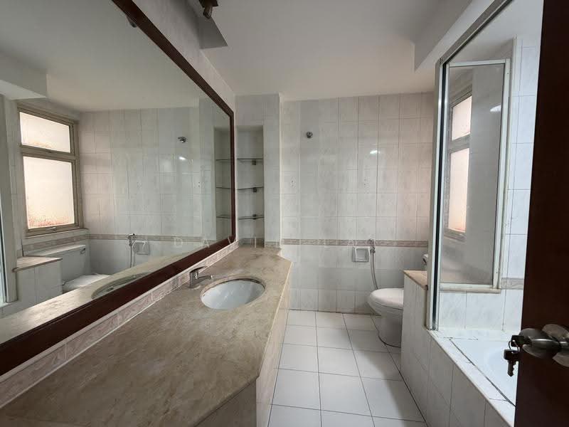Kondominium untuk Dijual di Almaspuri - David Lai - Bathroom - PropertyGuru.com.my