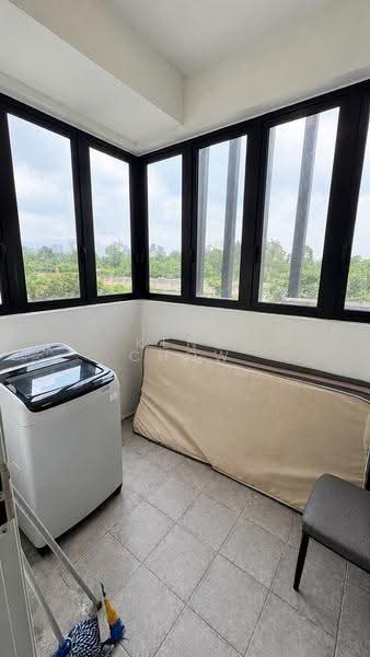 Condominium for Rent at Oasis - Kent Chow - Balcony - PropertyGuru.com.my