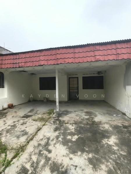 1-storey Terraced House for Sale in Taman Johor Jaya (Johor Bahru) - Kayden Voon - Exterior - PropertyGuru.com.my