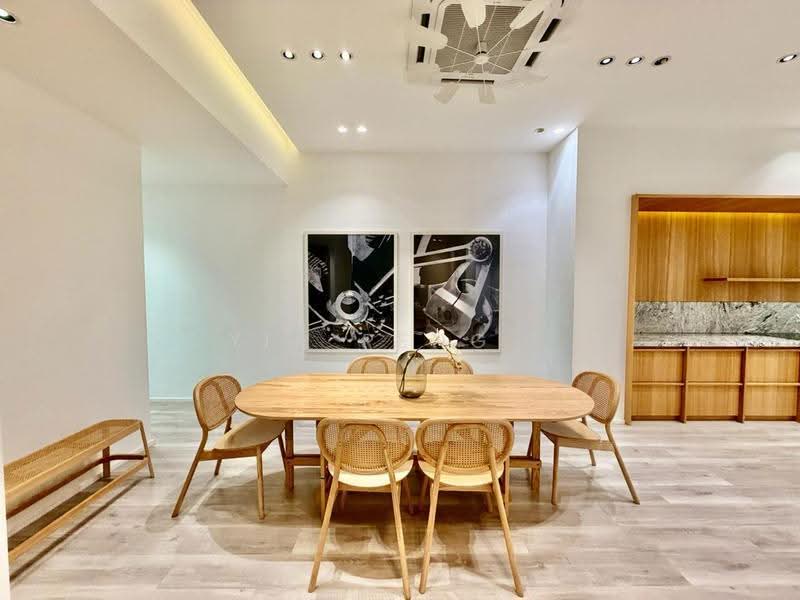 Townhouse for Rent in Bukit Kiara (Kuala Lumpur) - Yin Peng . - Dining Room - PropertyGuru.com.my