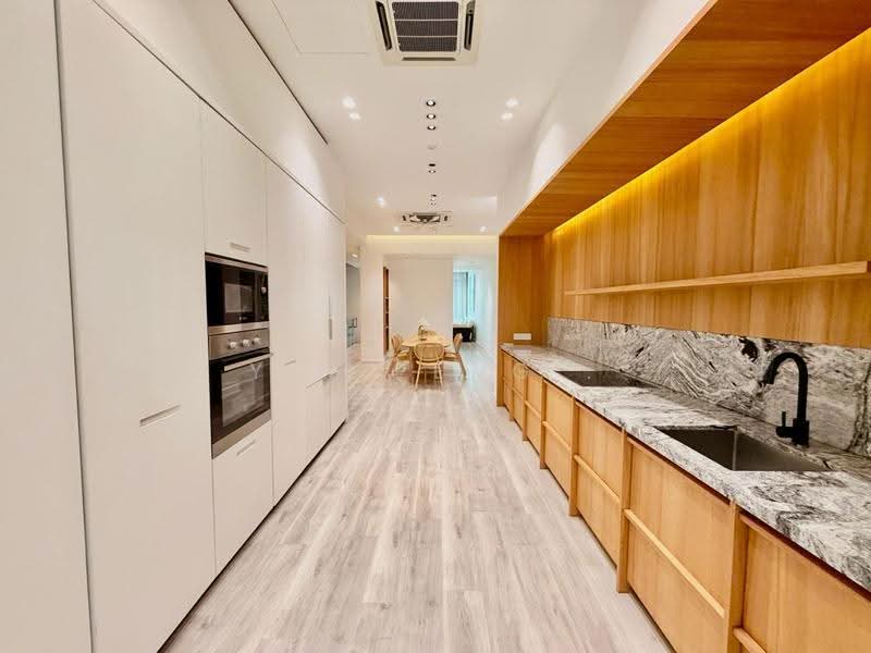 Townhouse for Rent in Bukit Kiara (Kuala Lumpur) - Yin Peng . - Kitchen - PropertyGuru.com.my