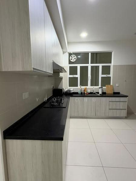 Service Residence for Rent at Summerton - Yumi Ong - Kitchen - PropertyGuru.com.my