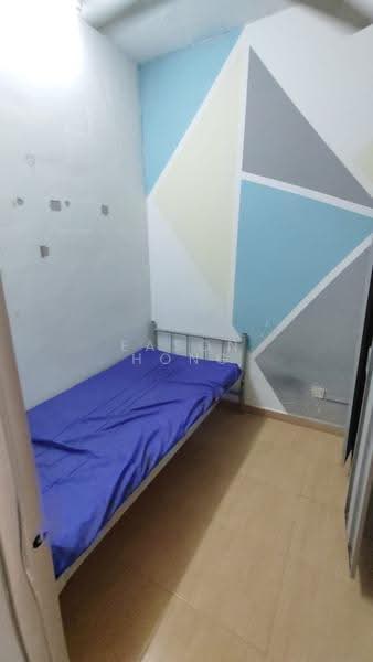 Pangsapuri untuk Disewa di Mentari Court - Eason Hong - Bedroom - PropertyGuru.com.my