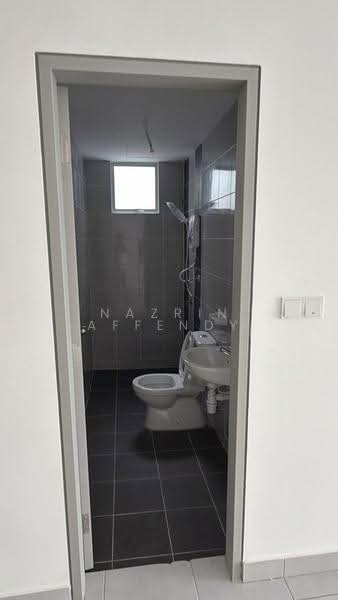 Rumah Flat untuk Disewa di Idaman Cahaya 2 - Nazrin Affendy - Bathroom - PropertyGuru.com.my