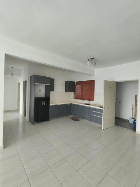 Kediaman Servis untuk Disewa di Koi Kinrara - Nick Ng - Kitchen - PropertyGuru.com.my