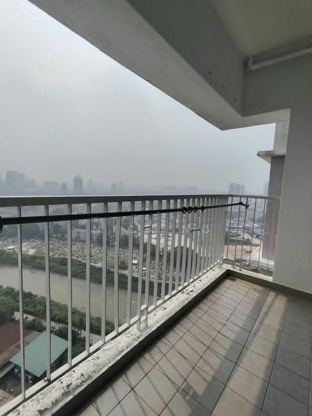 Kediaman Servis untuk Disewa di Koi Kinrara - Nick Ng - Balcony - PropertyGuru.com.my