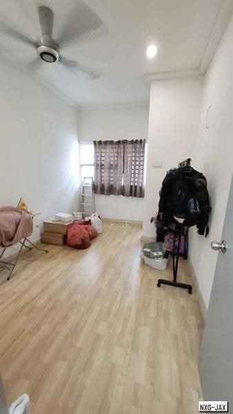 2-storey Terraced House for Sale in Bandar Bukit Raja (Klang) - Vincent Lee - Living Room - PropertyGuru.com.my