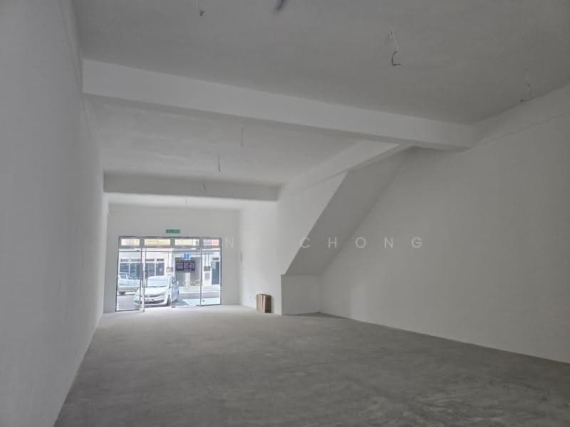 Kedai / Pejabat untuk Disewa di Pasir Gudang (Johor) - Celina Chong - Entrance - PropertyGuru.com.my