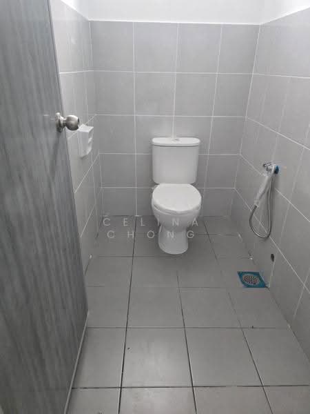 Kedai / Pejabat untuk Disewa di Pasir Gudang (Johor) - Celina Chong - Bathroom - PropertyGuru.com.my