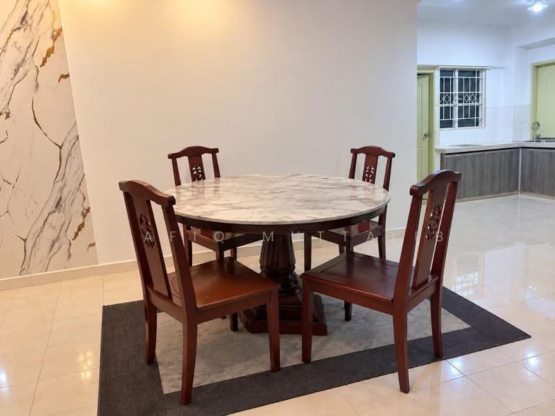 Condominium for Rent at Warisan City View - Shafiq Muttalib - Dining Room - PropertyGuru.com.my
