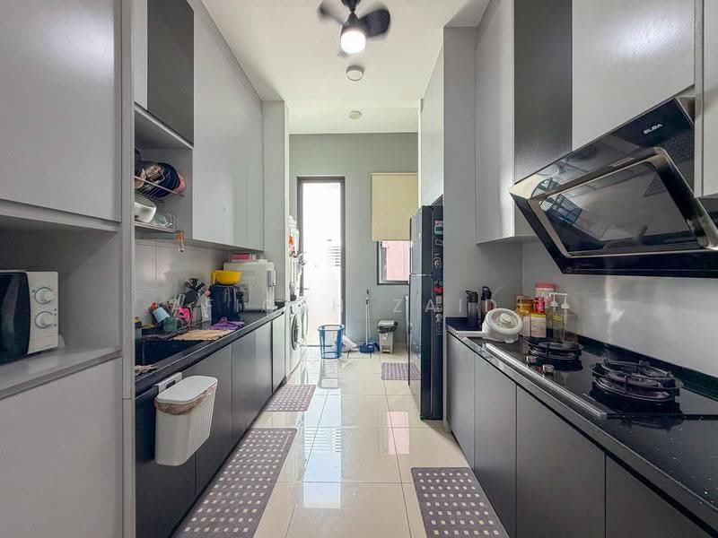 Rumah Teres 2-Tingkat untuk Dijual di Eco Majestic (Semenyih) - Afiqah zaidi - PropertyGuru.com.my
