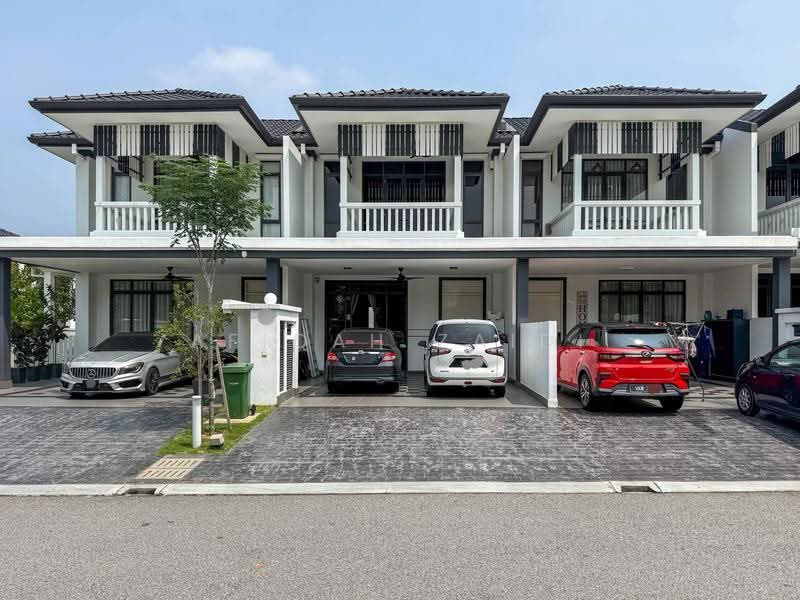 Rumah Teres 2-Tingkat untuk Dijual di Eco Majestic (Semenyih) - Afiqah zaidi - PropertyGuru.com.my