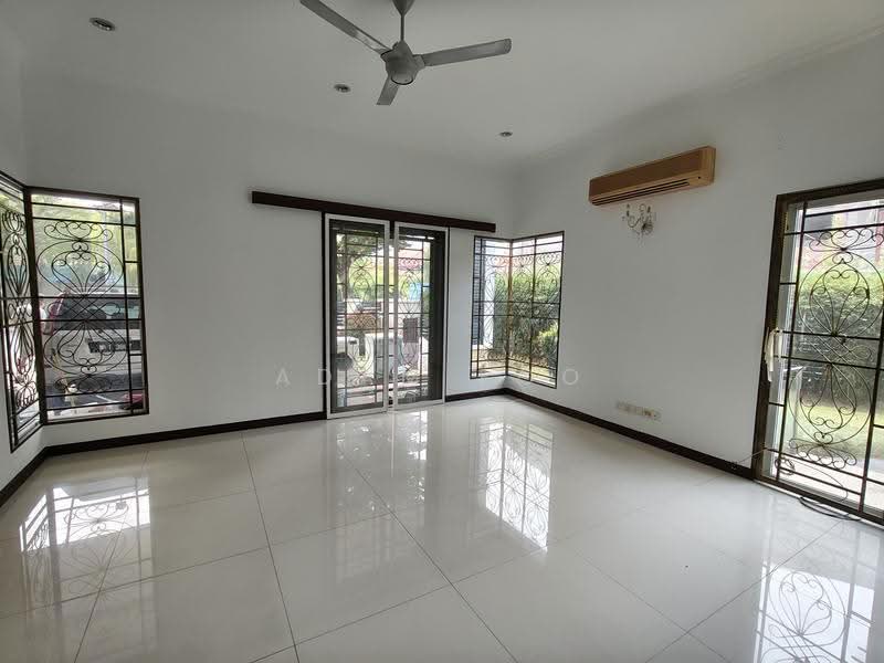 Semi-Detached House for Rent in Ampang Jaya (Ampang) - Adam Foo - Living Room - PropertyGuru.com.my