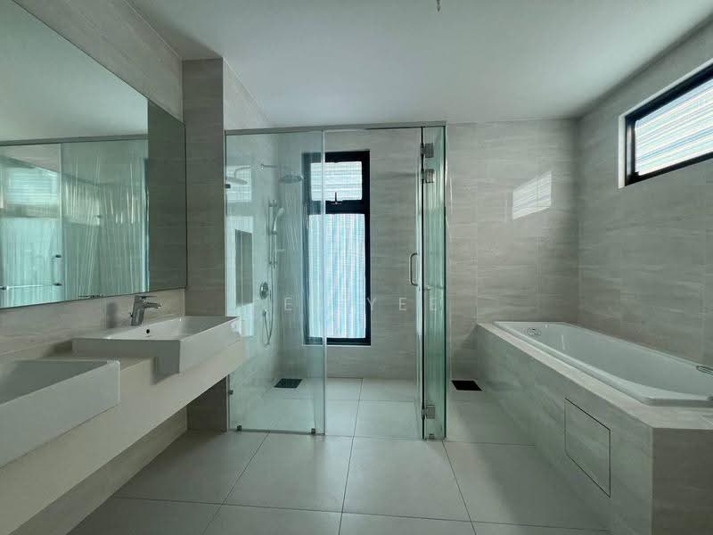 Bungalow House for Sale in Taman Molek (Johor Bahru) - Pei Yee - PropertyGuru.com.my