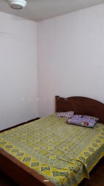 Kondominium untuk Dijual di Palm Court Condominium - Ranjith . - Bedroom - PropertyGuru.com.my