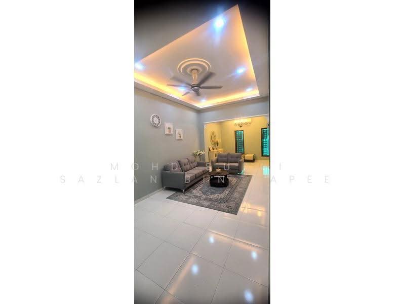 Rumah Teres untuk Dijual di Muar (Johor) - Mohd Sukri Sazlan Bin Sapee - Living Room - PropertyGuru.com.my