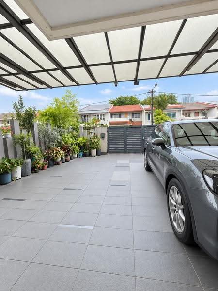 2.5-storey Terraced House for Rent in SS2 (Petaling Jaya) - Chorng Tyng Yap - Exterior - PropertyGuru.com.my
