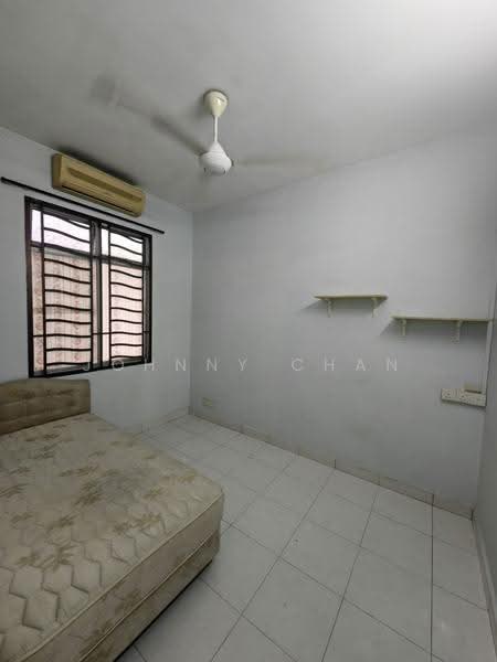 1-storey Terraced House for Sale in Bukit Indah (Iskandar Puteri (Nusajaya)) - Johnny Chan - Bedroom - PropertyGuru.com.my