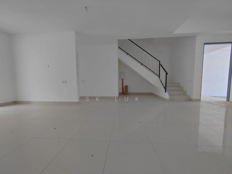 2-storey Terraced House for Sale in Bandar Country Homes (Rawang) - SK Luk - Interior - PropertyGuru.com.my