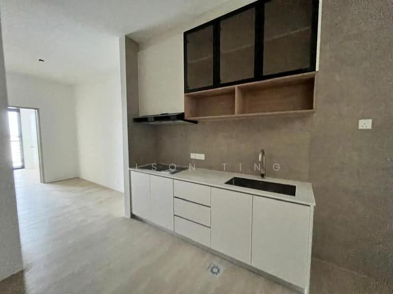 Service Residence for Sale at The Banquet Residence - Wilson Ting - Kitchen (with Cabinet Hood & hob) - PropertyGuru.com.my