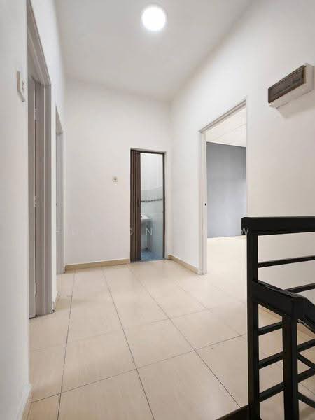 2-storey Terraced House for Sale in Bukit Indah (Iskandar Puteri (Nusajaya)) - EDISON CHEW - Corridor - PropertyGuru.com.my