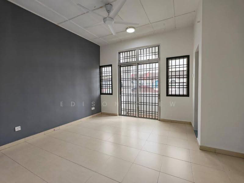 2-storey Terraced House for Sale in Bukit Indah (Iskandar Puteri (Nusajaya)) - EDISON CHEW - Living Room - PropertyGuru.com.my