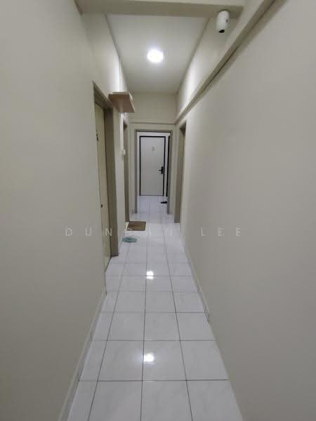 Kondominium untuk Disewa di Kelana Puteri - Duncan Lee - Corridor - PropertyGuru.com.my