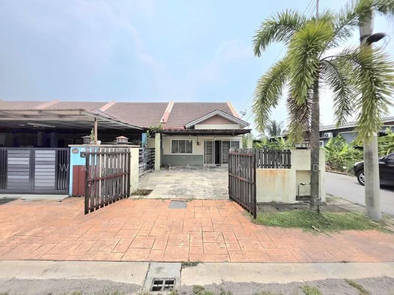 Rumah Teres 1-Tingkat untuk Dijual di Taman Meru Permai (Kapar) - Wan Azlan Ahmad - PropertyGuru.com.my