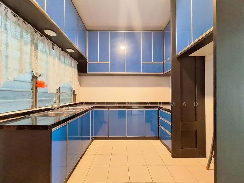 2-storey Terraced House for Sale in Telok Panglima Garang (Selangor) - Wan Azlan Ahmad - PropertyGuru.com.my