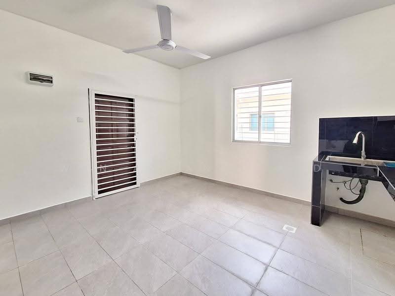 2-storey Terraced House for Sale in Telok Panglima Garang (Selangor) - Wan Azlan Ahmad - PropertyGuru.com.my