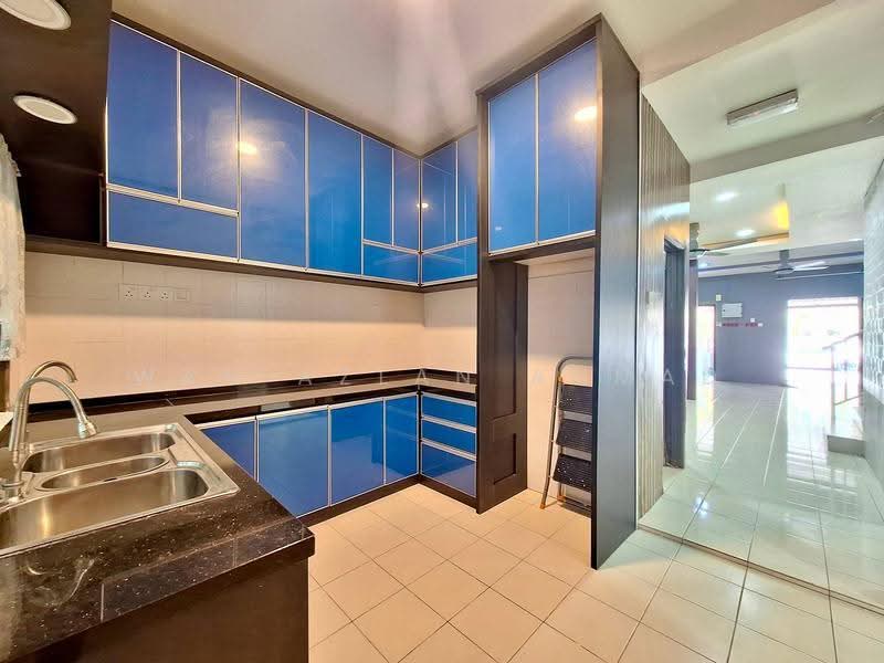 2-storey Terraced House for Sale in Telok Panglima Garang (Selangor) - Wan Azlan Ahmad - PropertyGuru.com.my