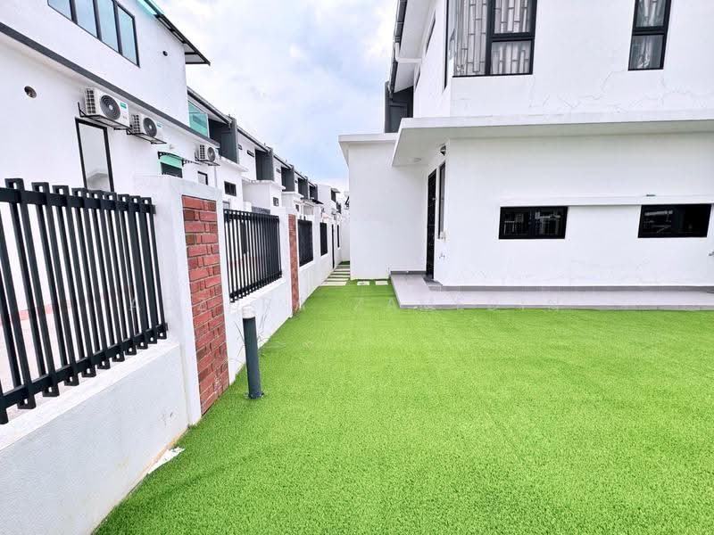 Rumah Teres 2-Tingkat untuk Dijual di Elmina (Shah Alam) - Adzura Zamedin - Exterior - PropertyGuru.com.my