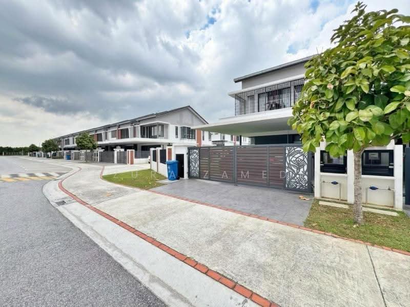 Rumah Teres 2-Tingkat untuk Dijual di Elmina (Shah Alam) - Adzura Zamedin - Exterior - PropertyGuru.com.my