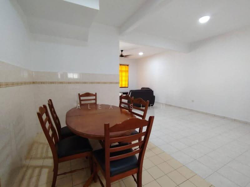 Rumah Teres 2-Tingkat untuk Disewa di Johor Bahru (Johor) - Alex Sieh - Dining Room - PropertyGuru.com.my
