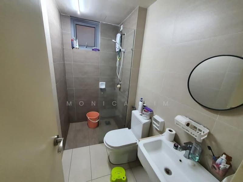 Apartment for Rent at Adria Residences - Monica Lim - Bathroom - PropertyGuru.com.my