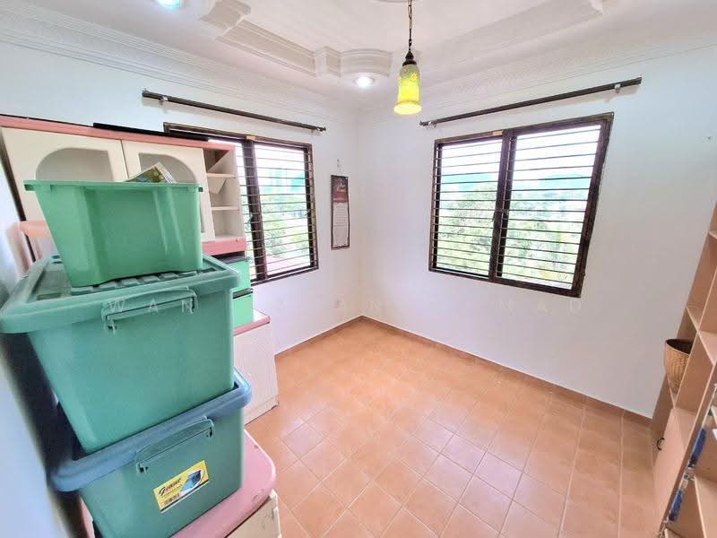 2-storey Terraced House for Sale in Ukay Bistari (Ulu Kelang) - Wan Azlan Ahmad - Study - PropertyGuru.com.my
