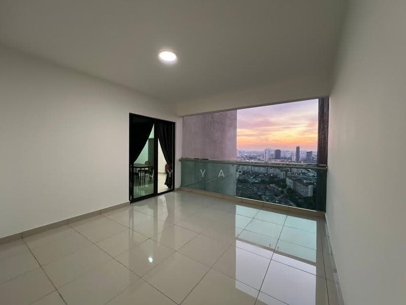 Kondominium untuk Disewa di Verando Residence - JY Yap - Balcony - PropertyGuru.com.my