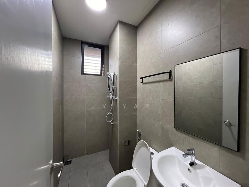 Kondominium untuk Disewa di Verando Residence - JY Yap - Bathroom - PropertyGuru.com.my