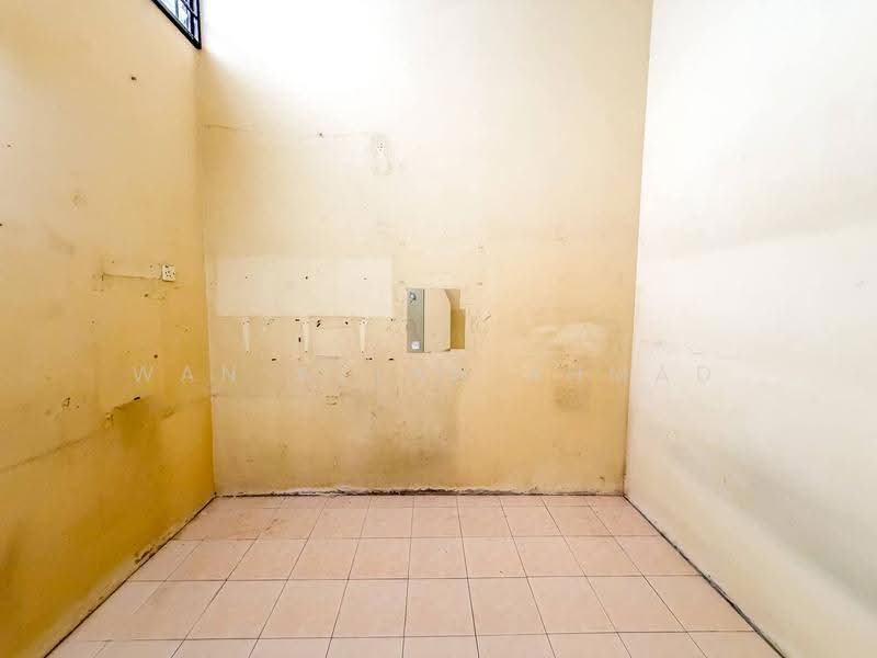 Rumah Teres 1-Tingkat untuk Dijual di Klang (Selangor) - Wan Azlan Ahmad - PropertyGuru.com.my