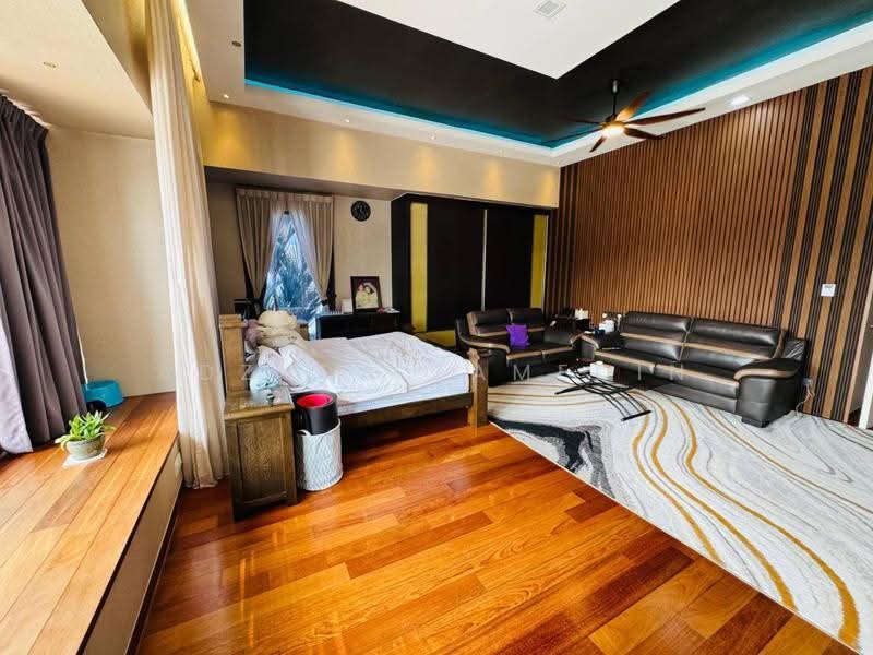 Rumah Berkembar untuk Dijual di Temasya Glenmarie (Glenmarie) - Adzura Zamedin - Bedroom - PropertyGuru.com.my