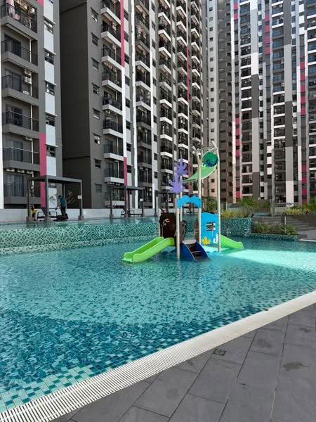 Service Residence for Rent at Residensi Mutiara Kajang 2 - Mohd Hafiez - Pool - PropertyGuru.com.my